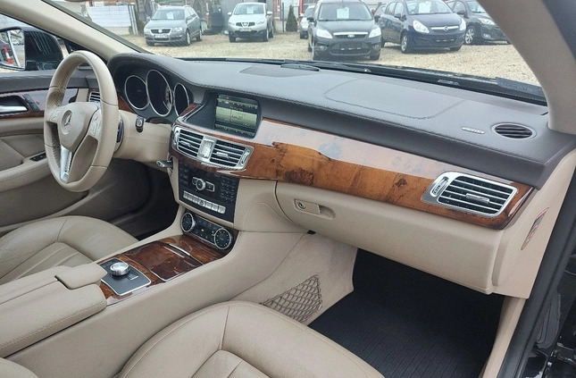 Mercedes-Benz CLS cena 92900 przebieg: 286259, rok produkcji 2014 z Częstochowa małe 529